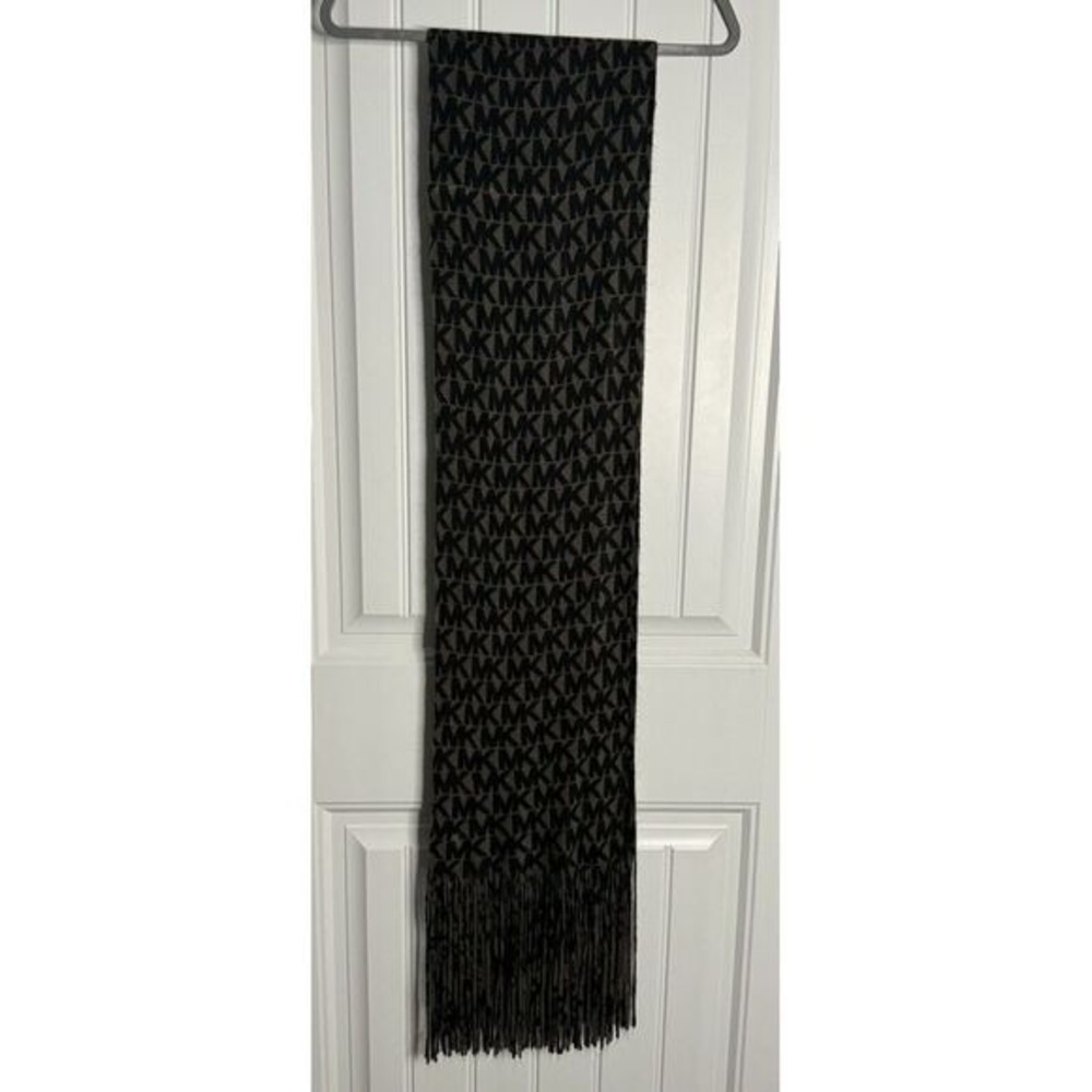 Michael Kors Logo Scarf Black And Brown